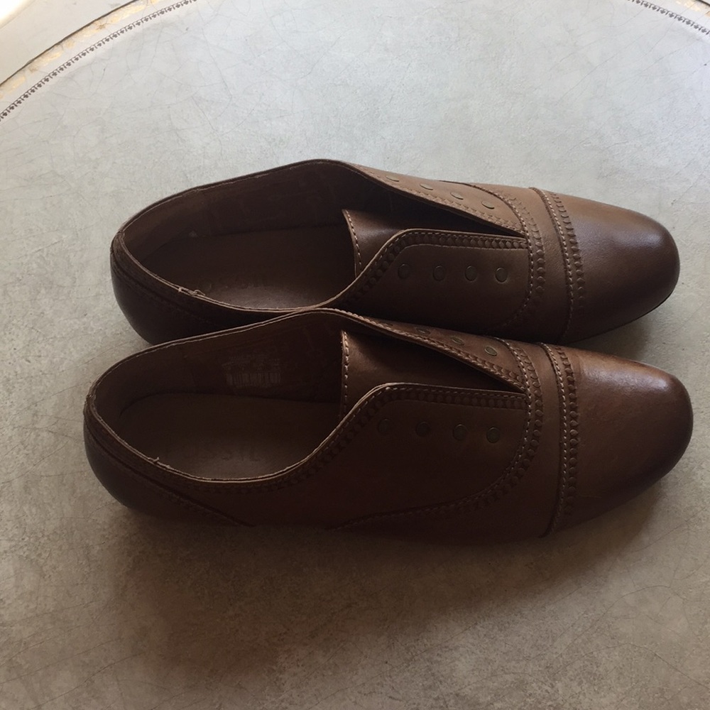 Fossil Oxfords